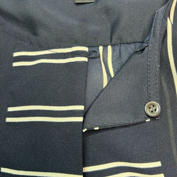 J. Crew‎ Drapey Keyhole Tomboy Tank Top Sheer Navy Blue with White Stripe Size 6 - Picture 5 of 12